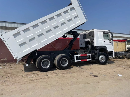 Mittlerer hydraulischer Rod Dump Truck Used Tipper LKW 6*4 HOWO 2020-jährig