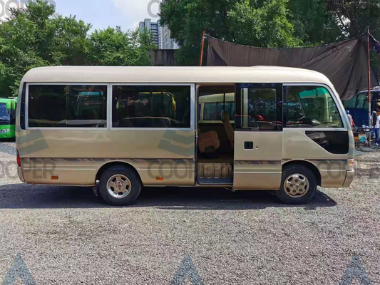 23-29 Sitze benutzter benutzter Bus Toyota-Bus-Toyotas Küstenmotorschiff mit innerer Luxusdekoration