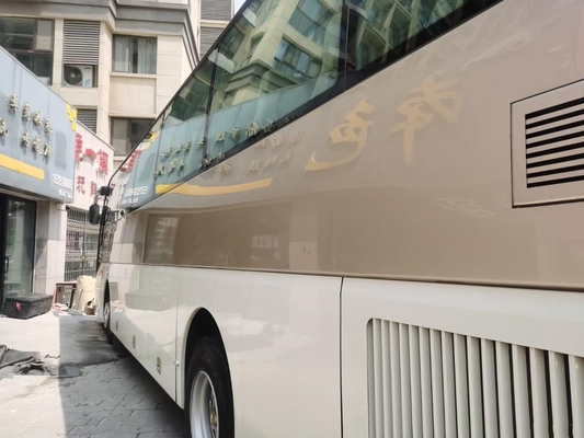 Benutzter Reisebus benutzte goldene Doppeltüren Dragon Buss XML6113J68 49seats Yuchai-Maschine