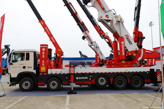 100 Tonnen Lastwagen-Kran Howo 10*4 Chassis 440 PS Knöchel-Arm-Kran 135 Tonnen Heben