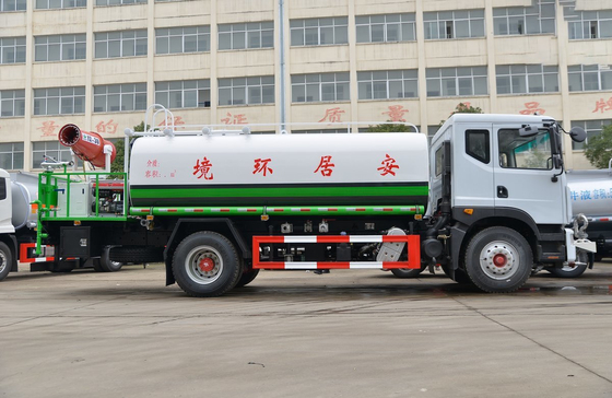 Straßensprinkler-Truck Dongfeng 4×2 Wasser-Tanker mit Atomizer-Kanone 230hp Cummins-Motor