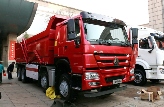 Gebraucht Tipper Dump Truck 8×4 Antrieb 12 Reifen Transport Komposit HW76 Kabine Flachdach
