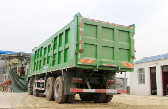 Shacman Gebraucht-Tipper-Trucks X6 Schwerlast 8*4 Dumper 300 PS Nutzlast 30-50 Tonnen LHD/RHD