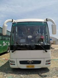 51 Sitze verwendeten Yutong-Stadt-Service-Bus-Mann-Reihen-linke Seiten-Lenkdieselzug-flache weiße Farbe