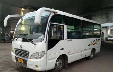 Mini-Dongfeng benutzte die Sitze des Reise-Bus-19, die mit 5990mm Bus-Länge 2014-jährig sind