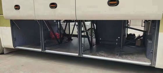 Verwendeter Yutong-Trainer ZK6120 50 setzt 2020-jährigen verwendeten Passagier-Bus-Doppeltüren-niedrigen Kilometer