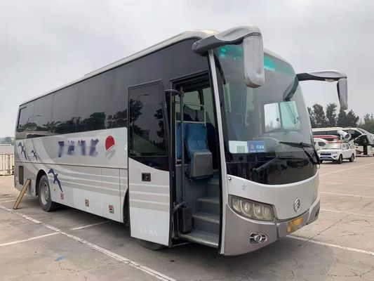 Verwendetes goldenes Dragon Bus XML6897 verwendete Trainer Bus 39 Airbag-Fahrgestelle Sitz-Yuchai-Heckmotor-180kw