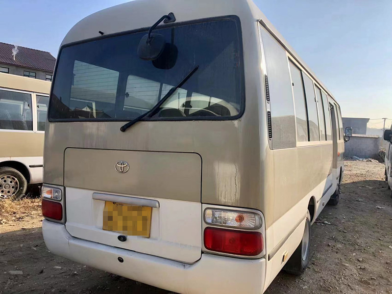 26 Sitze verwendetes TOYOTA-Küstenmotorschiff Mini Bus Passenger Tourism Bus mit elektrischer Tür