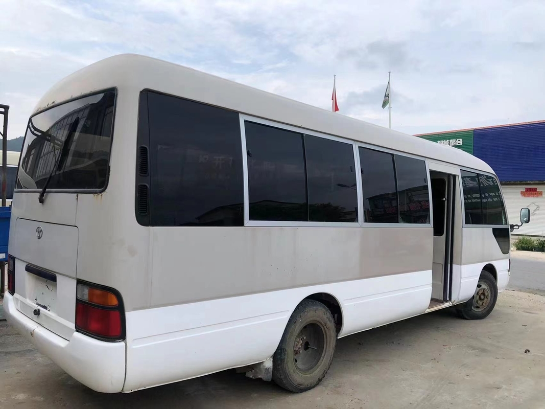 Gelassener Hand-Antrieb benutzte Toyota-Küstenmotorschiff-Bus Front Engine 30-Sitze- Bus für Geschäft