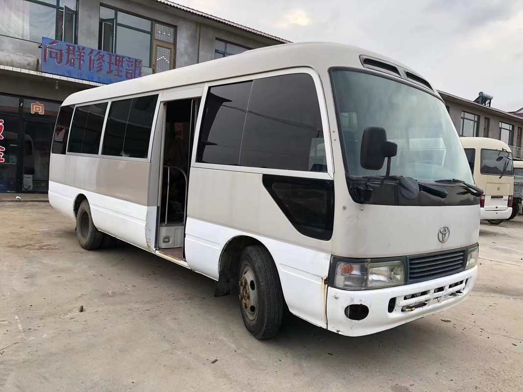 Gelassener Hand-Antrieb benutzte Toyota-Küstenmotorschiff-Bus Front Engine 30-Sitze- Bus für Geschäft