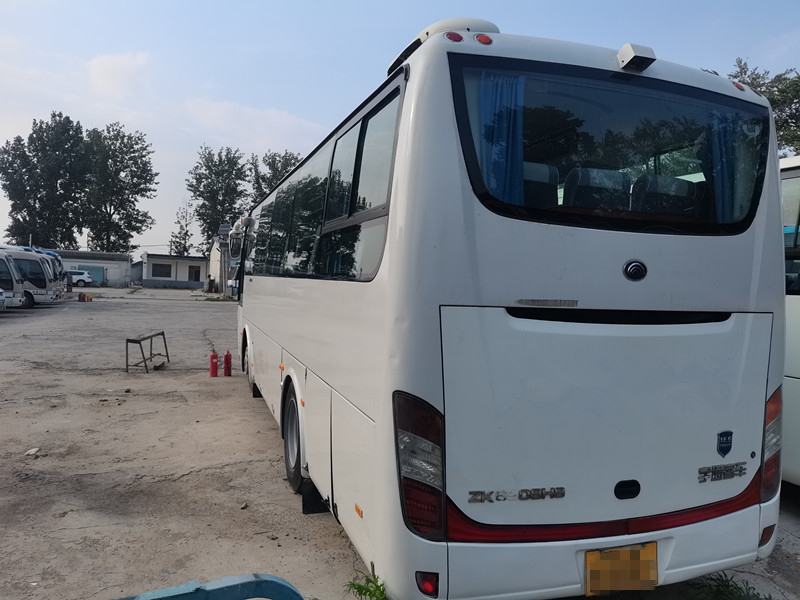39 Sitz-ZK6908 benutzter Yutong-Bus für den Transport, der Dieselmotoren LHD steuert