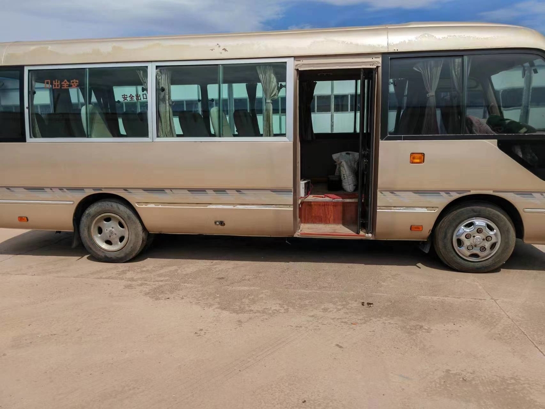 2017-jähriger 29 Sitze benutzter Toyota-Küstenmotorschiff-Bus mit Diesel-Maschine 1Hz mit Falttür