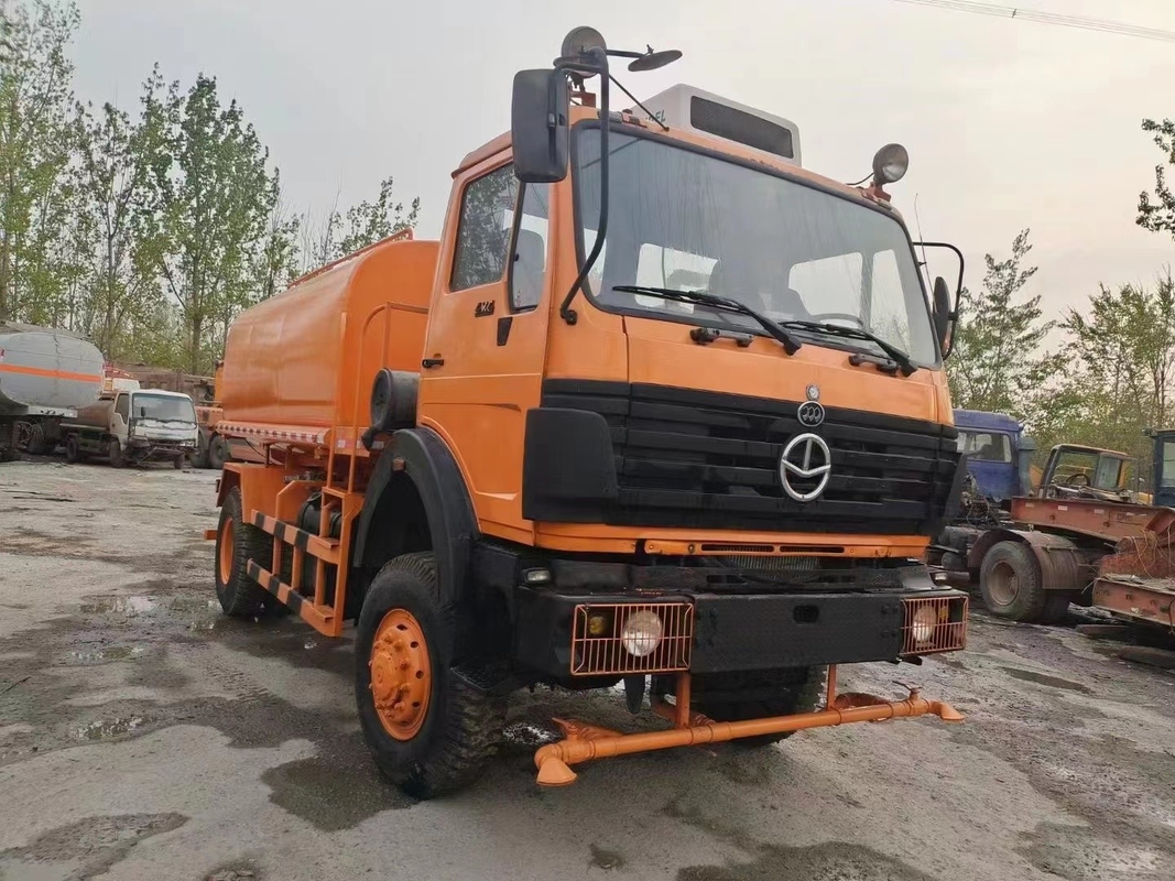 15 Kubikmeter LHD wässern Wasser-Berieselungsanlage des Behälter-Berieselungsanlagen-LKW-290hp volle des Antriebs-4X4 Off Road