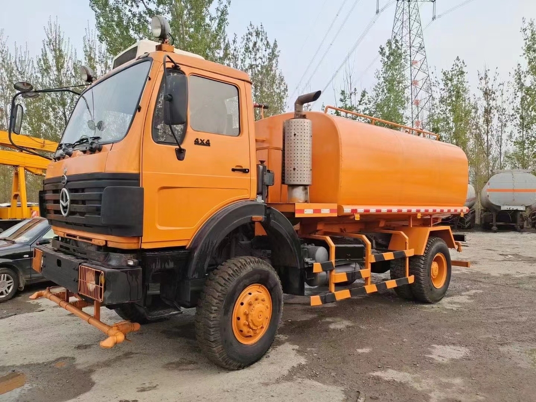 15 Kubikmeter LHD wässern Wasser-Berieselungsanlage des Behälter-Berieselungsanlagen-LKW-290hp volle des Antriebs-4X4 Off Road