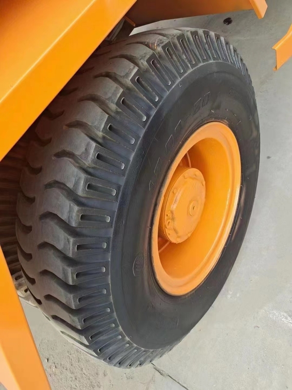 15 Kubikmeter LHD wässern Wasser-Berieselungsanlage des Behälter-Berieselungsanlagen-LKW-290hp volle des Antriebs-4X4 Off Road
