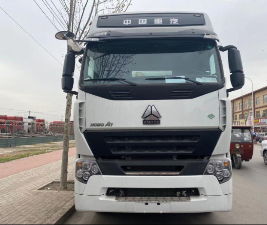 Traktor-LKW 6*4 HOWO A7 benutzte Hand HOWO 371hp 30tons Tipper Truck des Dieselmotor-zweite