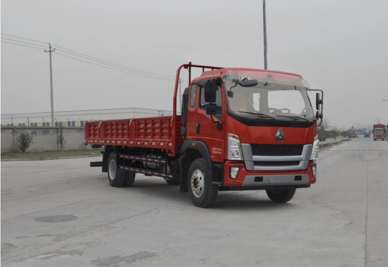2 des Packwagen-Fracht-LKW-Euro-II Howo leistungsfähiger Doppelt-Zaun Trailers Truck Fracht-des LKW-420hp
