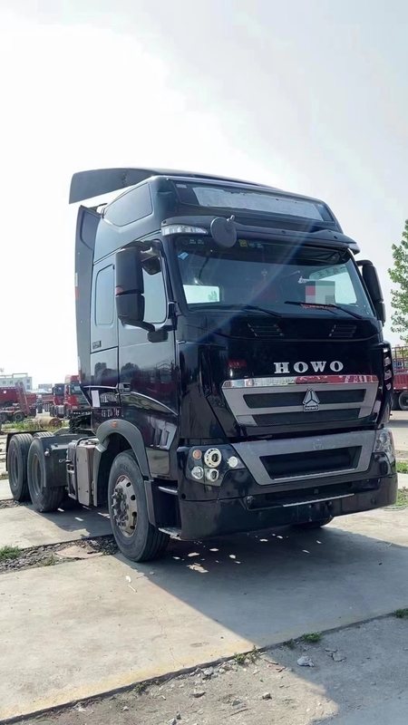 Benutzter Pferdestärken-Traktor Howo T7 Sinotruck 6*4 10 Rad-440 Kopf-Dieselmotor-Anhänger-Kopf