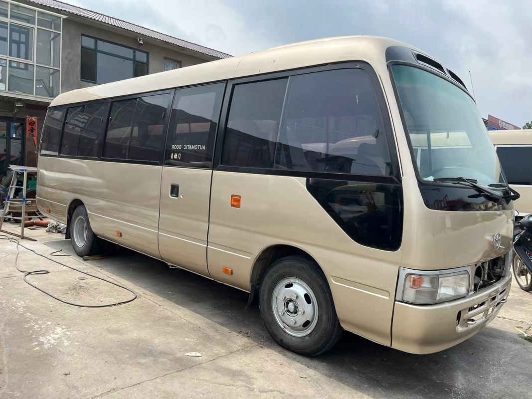 2013-jähriger 23 Sitze benutzter Toyota-Küstenmotorschiff-Bus mit neuer Farbe des Dieselmotor-1Hz
