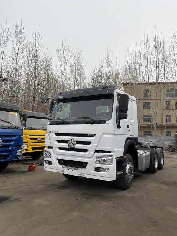 Hochleistungs-Sinotruck Howo benutzte Traktor-LKW mit neuer Farbe Weichai-Maschinen-371HP
