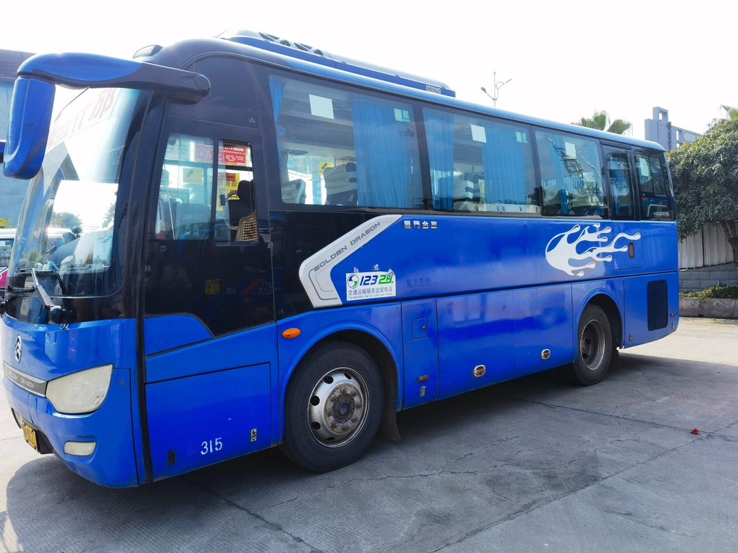 Heckmotor-Bus Dragon Mini Bus Vehicle Tourists XML6807 des Plan-30seats 2+2 goldener