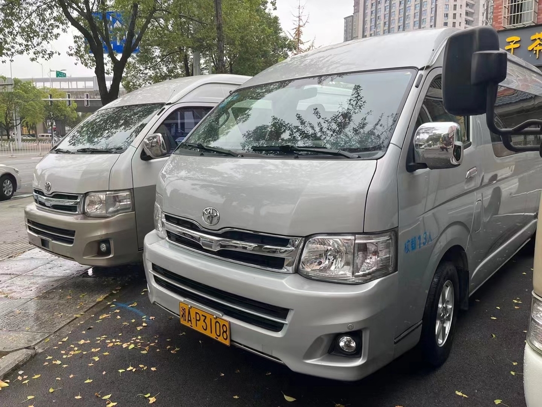 2018-jähriger 13 Sitze benutzter Bus Toyotas Hiace mit Ottomotor verwendete Mini Bus For Nigeria