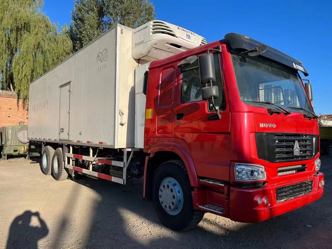 Rad-6*4 benutzter Kühlschrank-LKW-Gefrierschrank-Kühlcontainer-LKW HOWO 10 für Verkauf