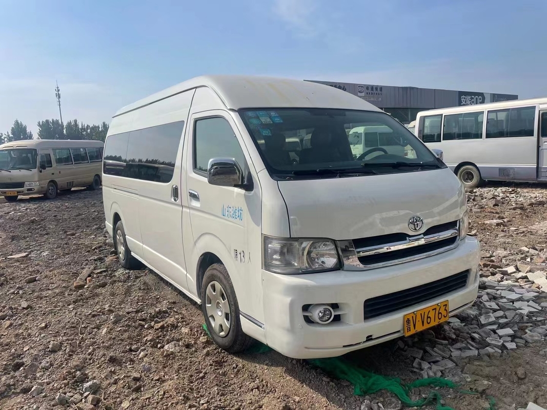 2017-jähriges 13 Sitze benutztes Schaltgetriebe Toyotas Hiace Mini Bus With Front Engine