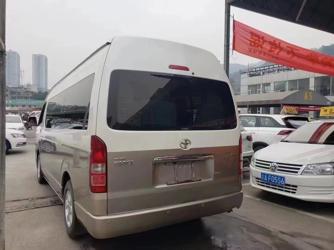 2018 Jahr 13 Sitze Gebrauchter Minibus mit Frontmotor Toyota Hiace Bus mit Hochdach