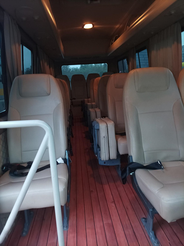 2017 Jahr 23 Sitzer Iveco Gebrauchter Bus mit Ledersitz Klimaanlage in gutem Zustand