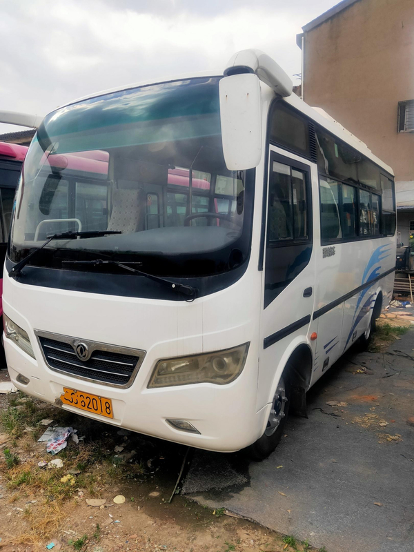 Des Passagier-Bus-zweite Stadt-Zug Dongfeng 19 Sitze benutzter Handdes euro-3 RHD Lhd