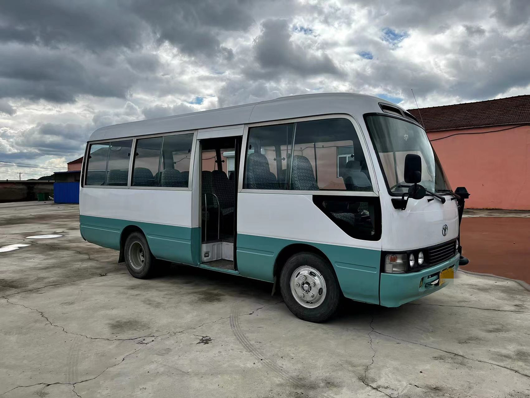Benutzter Handküstenmotorschiff-Bus 6m des Toyota-Küstenmotorschiff-Bus-14B des Dieselmotor-zweite 26 Sitze