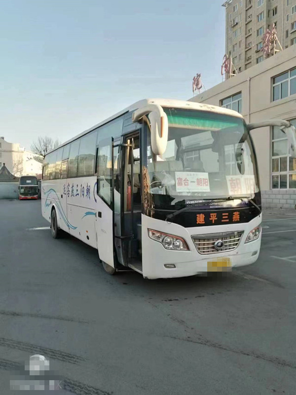 Benutzte Shuttle-Bus-2014-jährige 44 Sitze ZK6102D verwendeten Busse und Trainer mit Front Engine