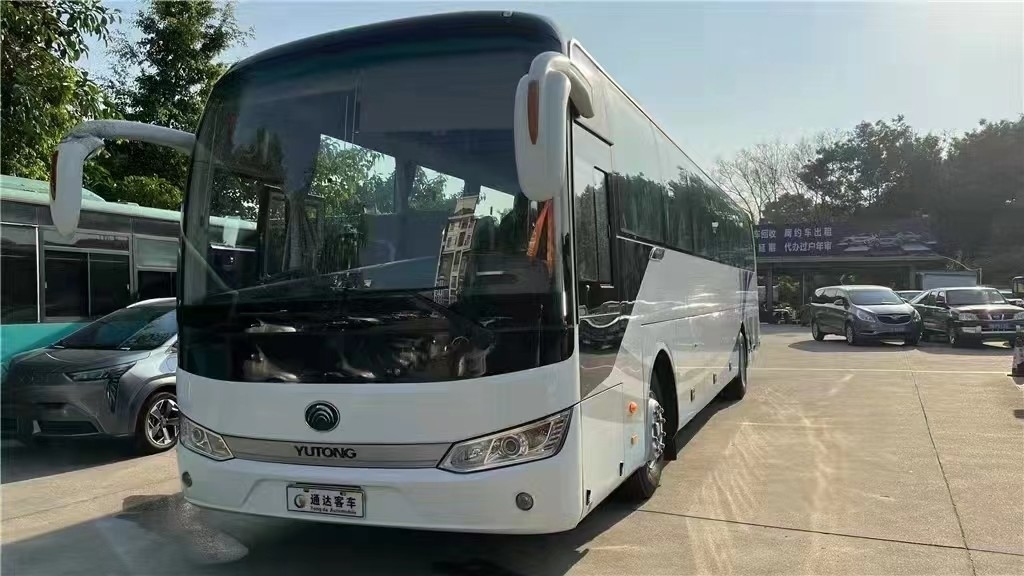 Luxusreise-Bus übergeben 2017-jähriger 55-Sitze- Yutong-Bus Zk6125HQ an zweiter Stelle Buss für Verkauf