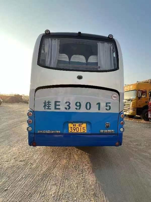 Benutzter Luxusbus 2014-jähriges Yutong Zk6120 benutzte des Passagier-Bus-55 Steuerung Sitzer-des Bus-LHD