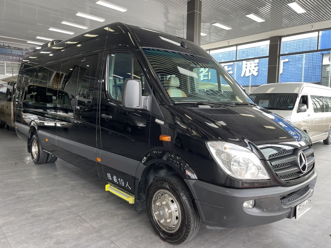 Benutzte Luxusbusse Benz Commercial Mini Bus 19 Sitze Front Engine Daimler Engine EUROv