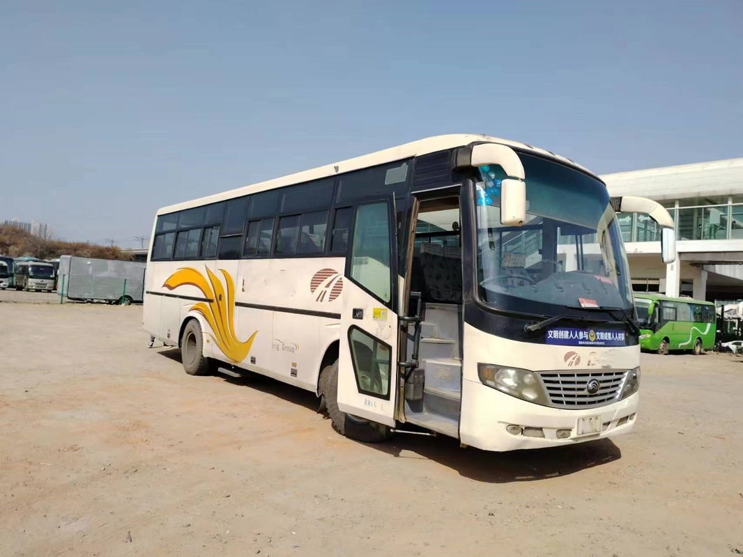 Die benutzten Autobus-Doppeltüren, die Windows 45 Sitze übergeben schieben an zweiter Stelle, jungen Tong Bus ZK6106D