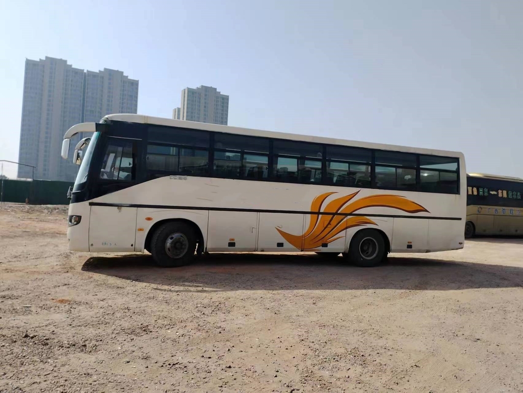 Die benutzten Autobus-Doppeltüren, die Windows 45 Sitze übergeben schieben an zweiter Stelle, jungen Tong Bus ZK6106D