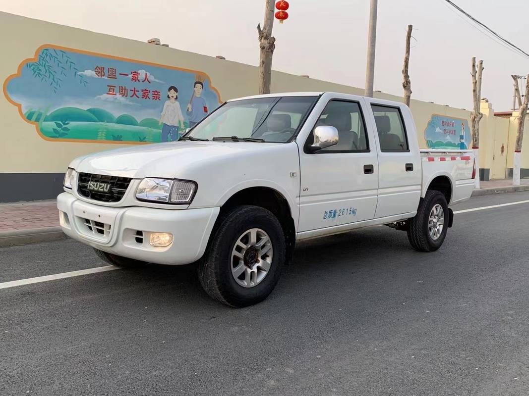 Fahrer-Mode Diesel Engine-EURO III zweite Hand-Isuzu Truckss 4×4 Sitze Isuzu Pickup Emissions-5