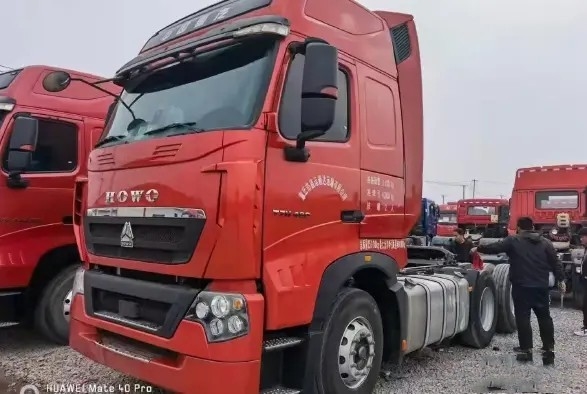 2. Handanhänger 3 Antriebs-Modus-460hp HOWO Reifen des Sitz6×4 Sattelzug-rote der Farbe10