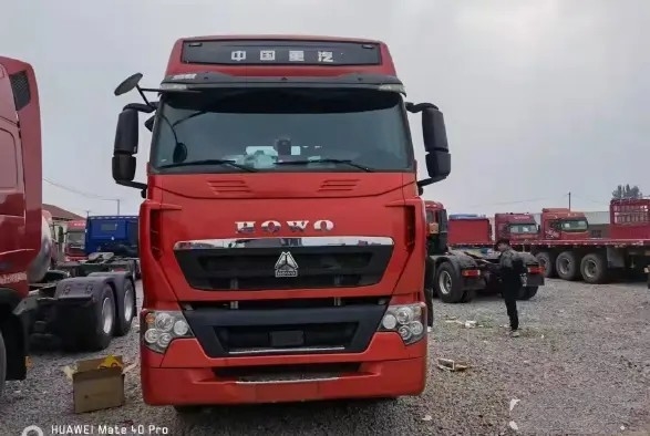 2. Handanhänger 3 Antriebs-Modus-460hp HOWO Reifen des Sitz6×4 Sattelzug-rote der Farbe10