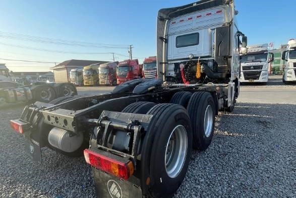 Zweite Handwerkzeug-Anhänger 6X4 460hp Max Trailer Mass 40t benutzten Traktor-Kopf Foton BJ4259