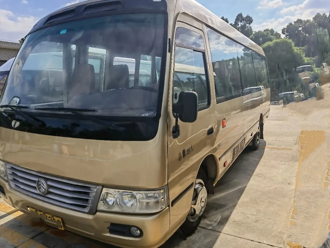 Benutzter Handelsbus Front Engine 28 setzt Ecternal-Schwingtür goldenes Dragon Bus XML6729