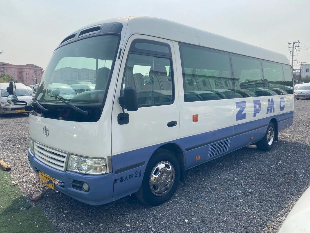 Externe Sitze Toyotas Van Second Hand SCT6702TR Schwingtür-20 benutzt Küstenmotorschiff-Ölmotor EURO II