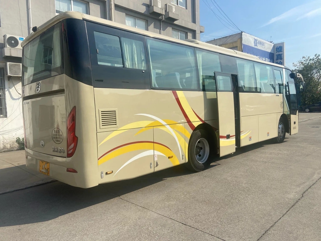 Benutzter Sitz2018-jährige 2. Handgoldener Drache XML6102 Trainer-Bus Middle Door-Dichtungs-Fenster Yuchai-Maschinen-46