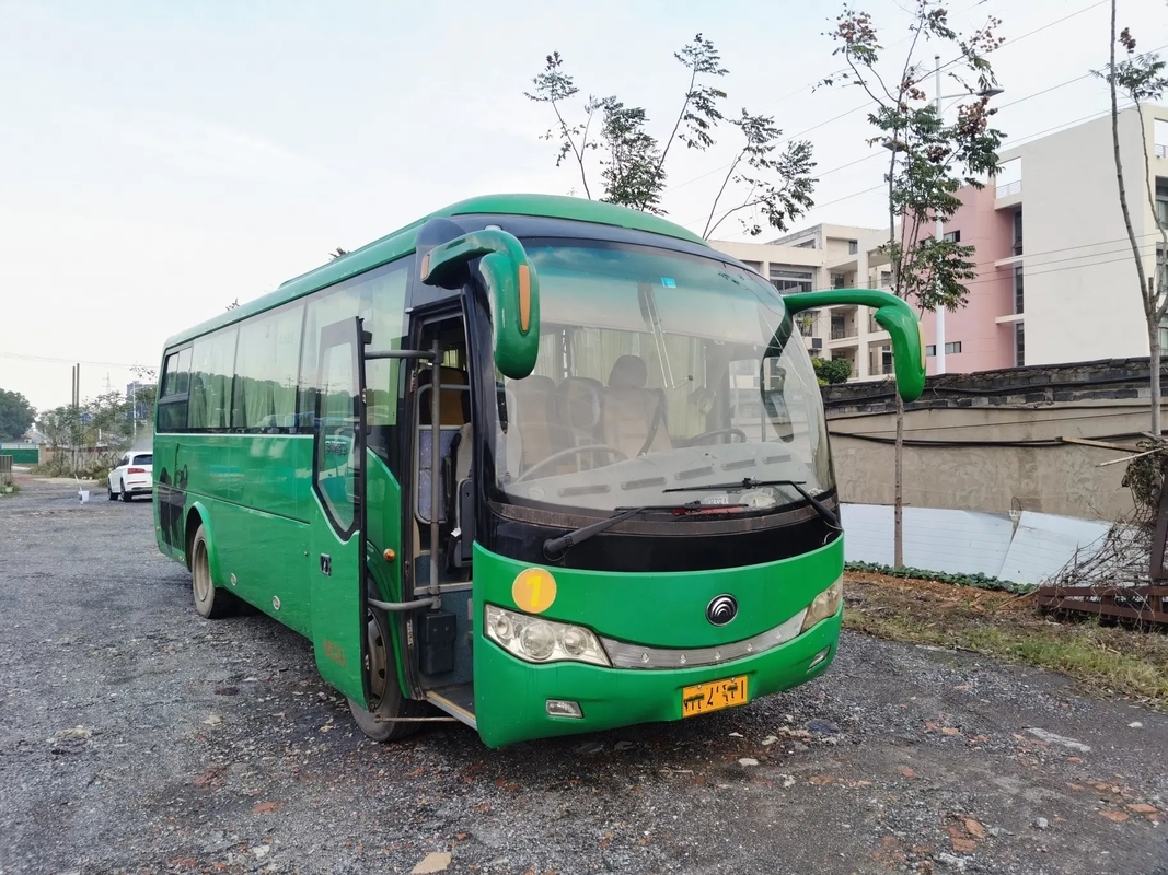 Benutzter Bus und Trainer EURO IV Yuchai Maschinen-39 Dichtungs-Fenster Sitz-an zweiter Stelle Hand-Yutong-Bus-ZK6879
