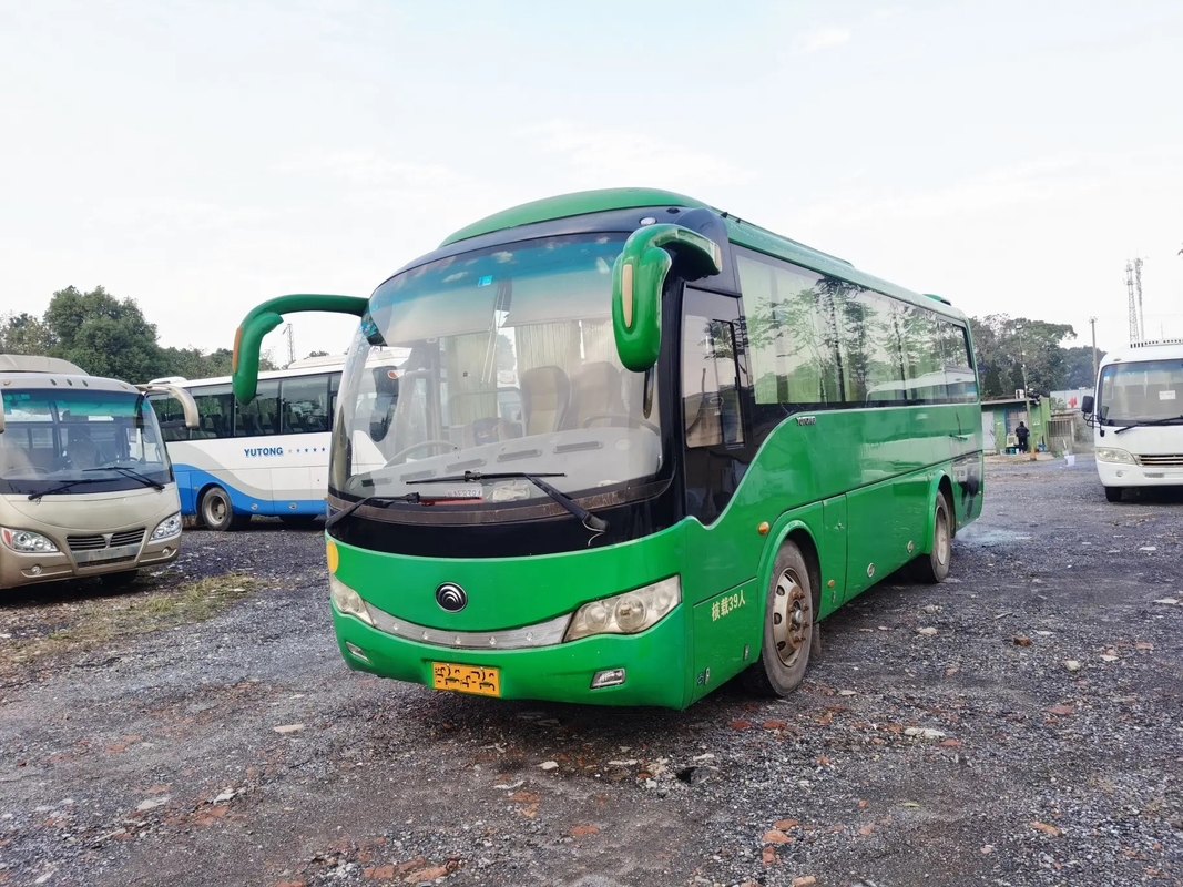 Benutzter Bus und Trainer EURO IV Yuchai Maschinen-39 Dichtungs-Fenster Sitz-an zweiter Stelle Hand-Yutong-Bus-ZK6879