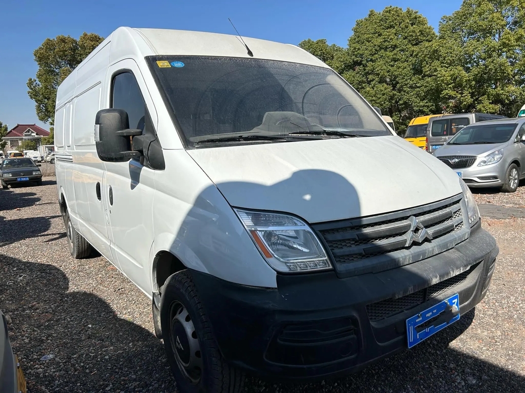 Verwendeter Mini Vans High Roof 12 Sitze Front Engine 6 Meter Dieselmotor EURO IV 2. Hand MAXUS SH5041