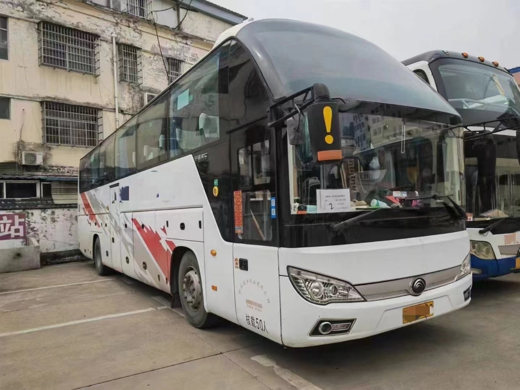 Verwendeter Trainer Bus 12 2 der Windschutzscheiben-mittleren Tür-50 Sitzklimaanlagen-Heckmotor Yutong-Meter Bus-ZK6122