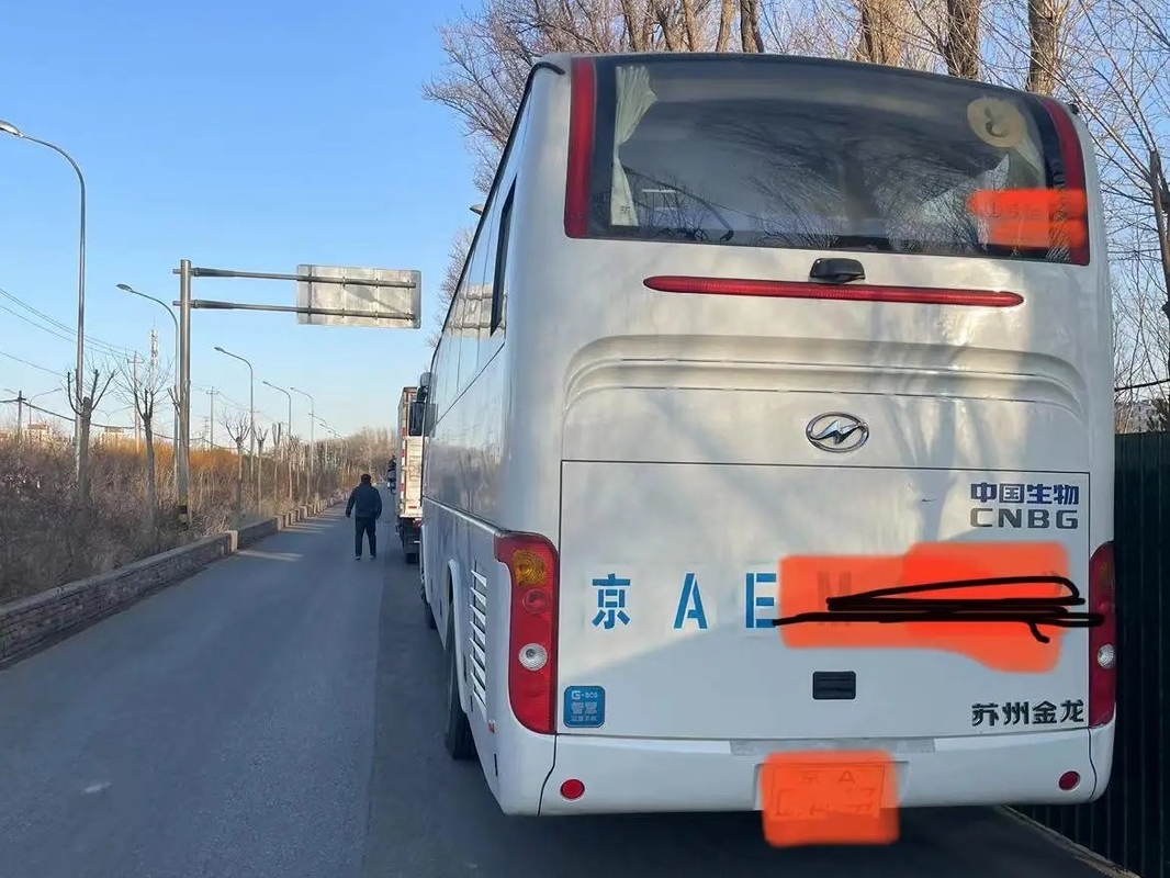 Benutzter Passagier-Bus EURO IV 53 Maschine der Sitzklimaanlagen-330hp 12 der weiße Farb2. Meter Hand-KLQ6129